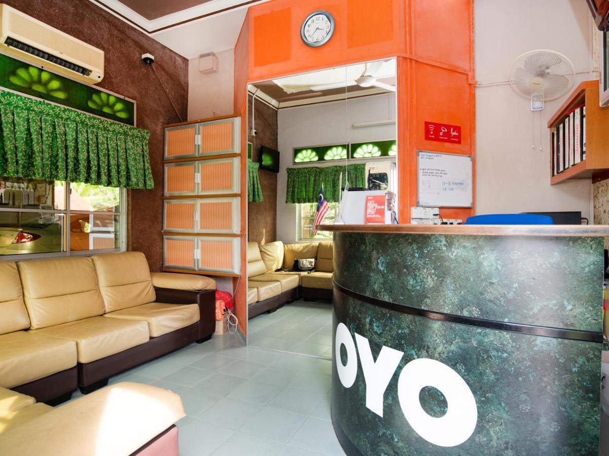 Oyo 491 ディー アンジュン イン Tangkak エクステリア 写真
